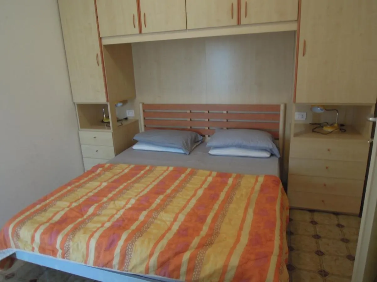 Lovely Flat Next To Lido Dei Pini - Beahost Rentals Bibione Apartment